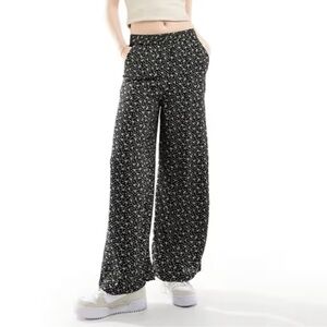 & Other Stories Black and White Wide Leg Trousers Waist: 14”